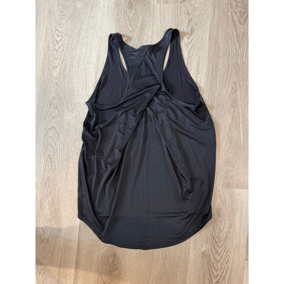 Lululemon Women's Essential Tank Top Pleated Sleeveless Racerback Black Size 6 - Picture 4 of 6